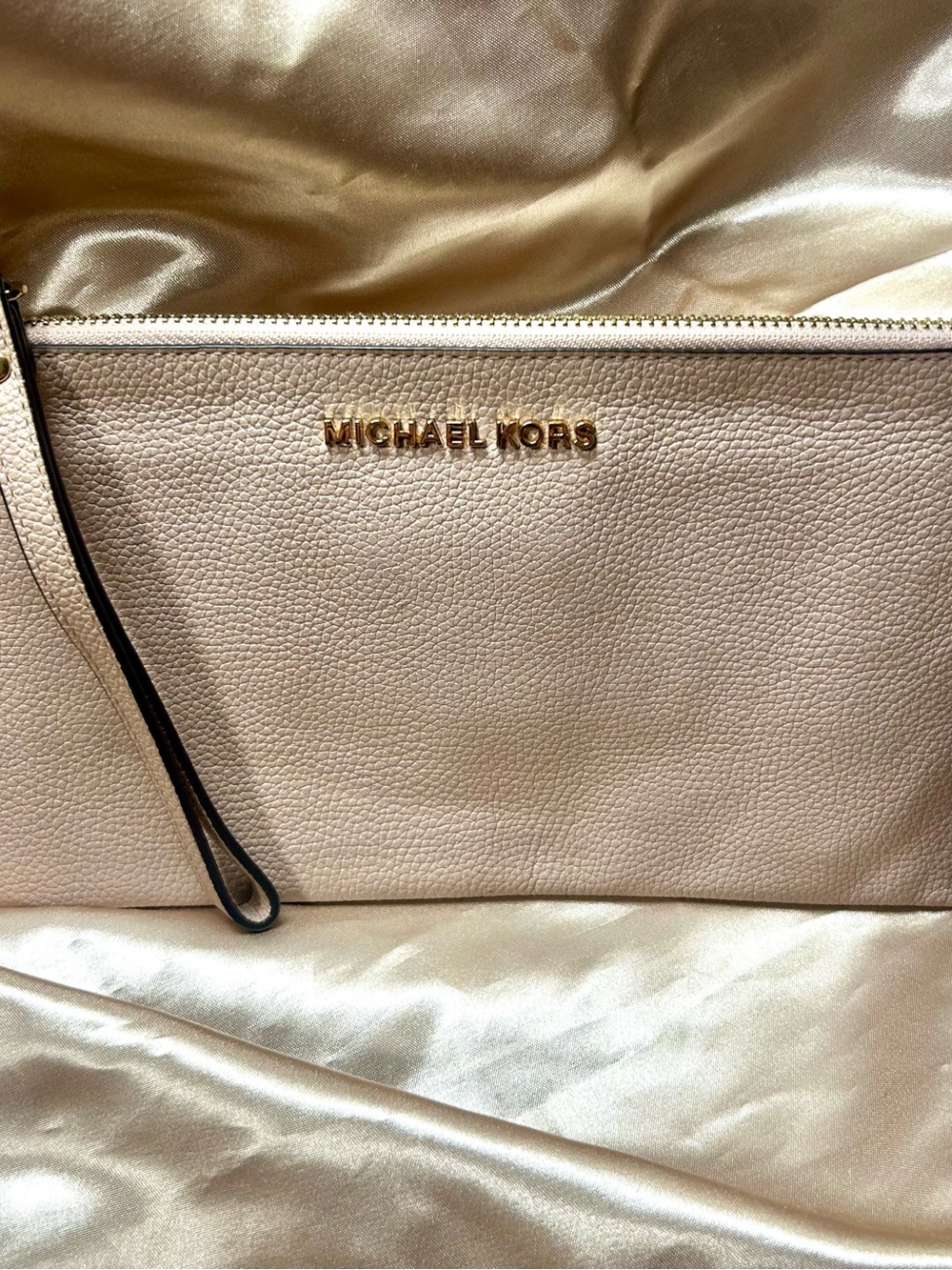 Michael Kors Pebbled Leather Wristlet in Light Taupe with Gold Hardware